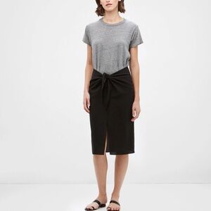 NWT Jenni Kayne Crepe tie skirt in black